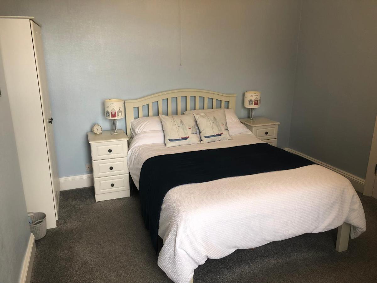 Double Room,1234292300:JPEG