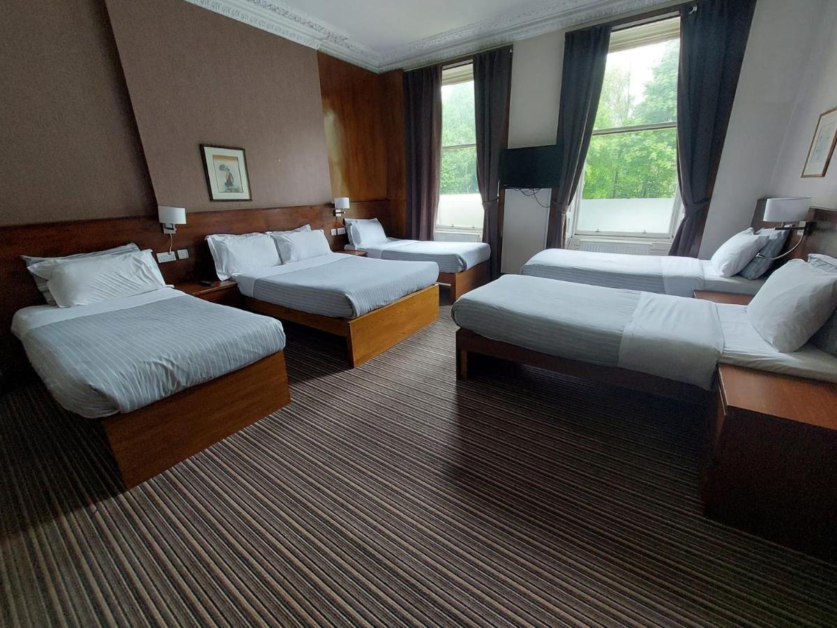 Family Room Shower