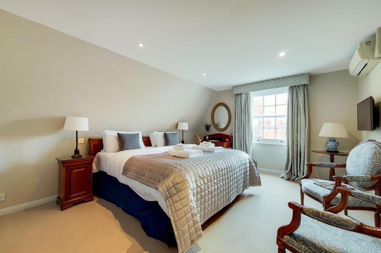 Camera Stilosa nel Cuore di Knightsbridge