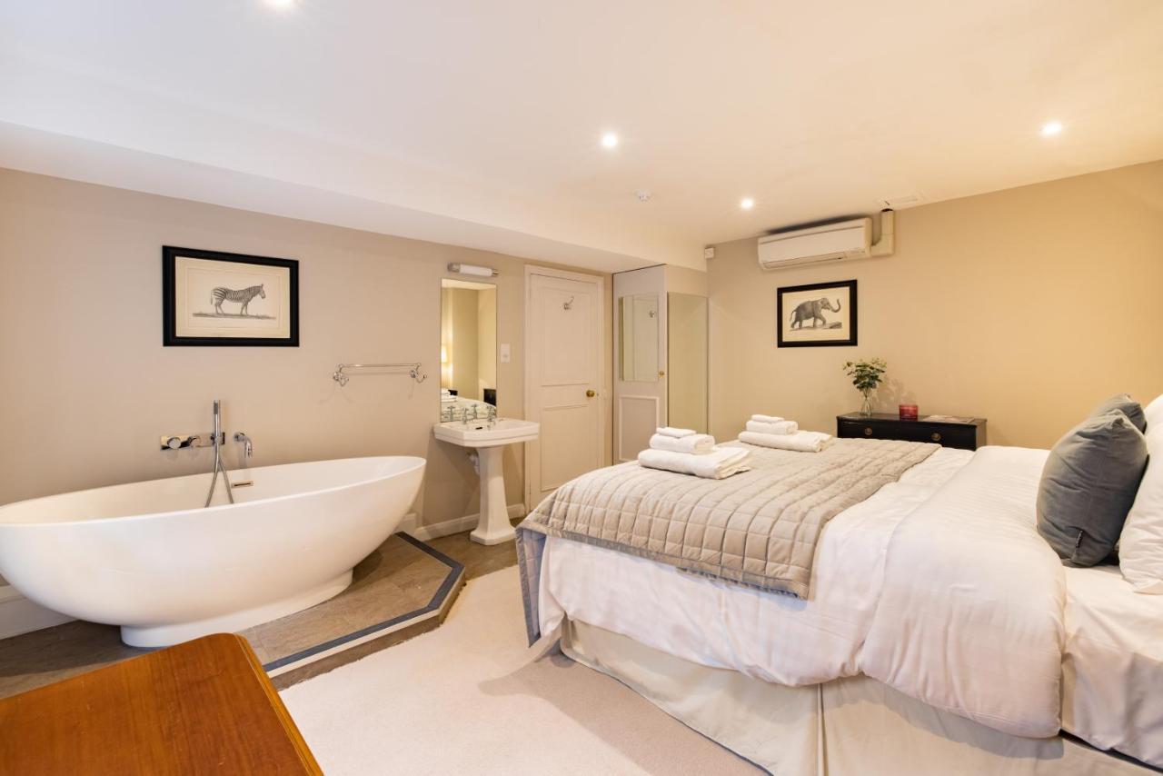 Suite con 2 Camere da Letto Elegante nel Cuore di Knightsbridge