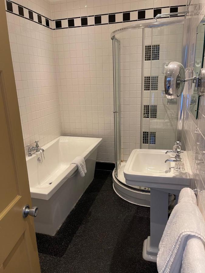 Superior Double Room,1261393318:JPEG