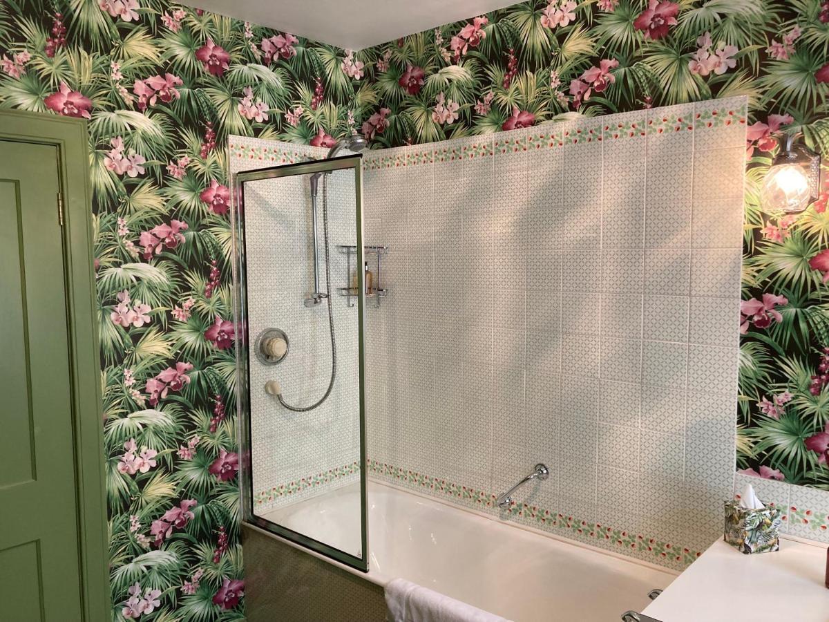 Double Room with Private Bathroom,1263795526:JPEG