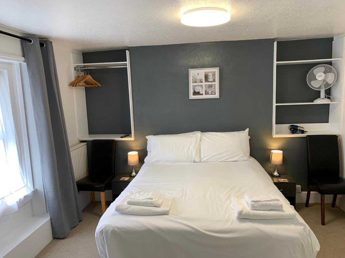 Double Room,1265391517:JPEG