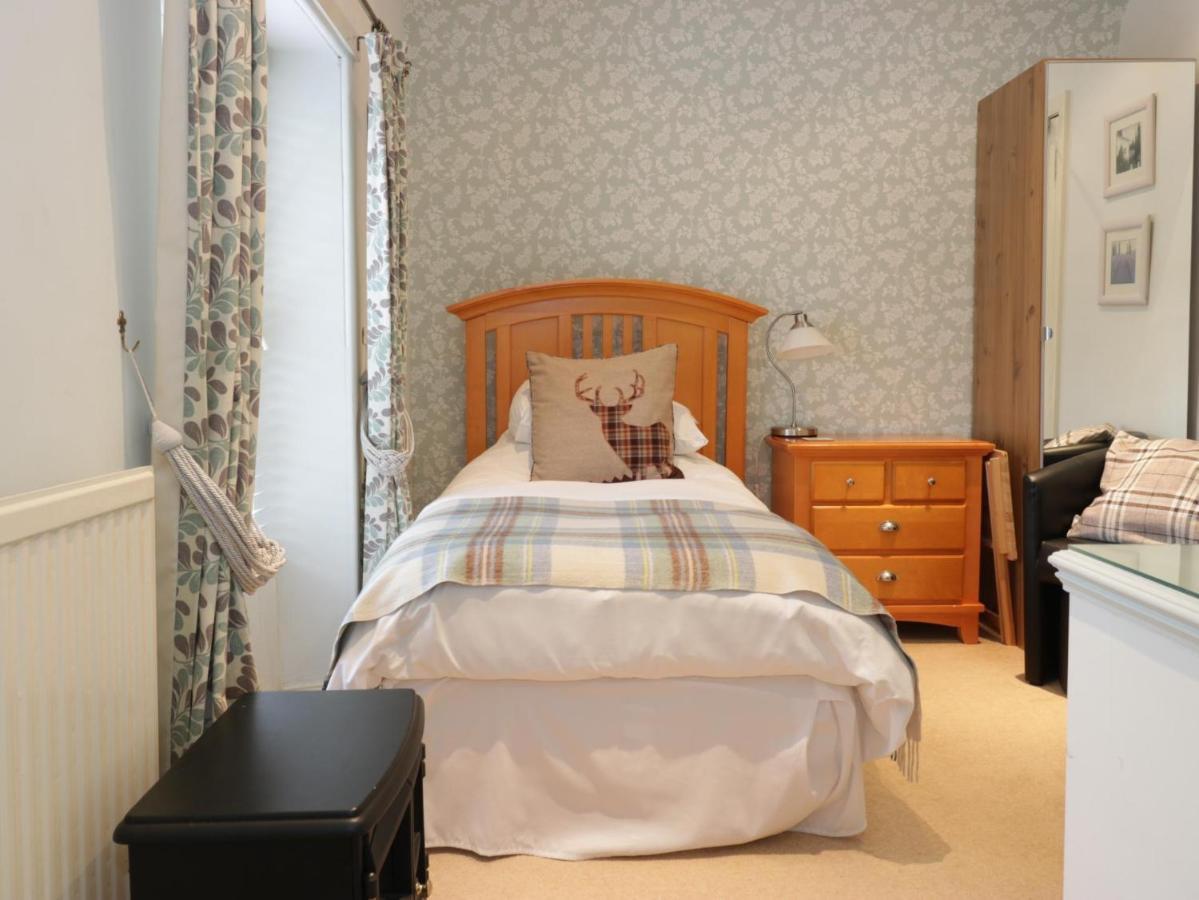 Single Room,1270177927:JPEG