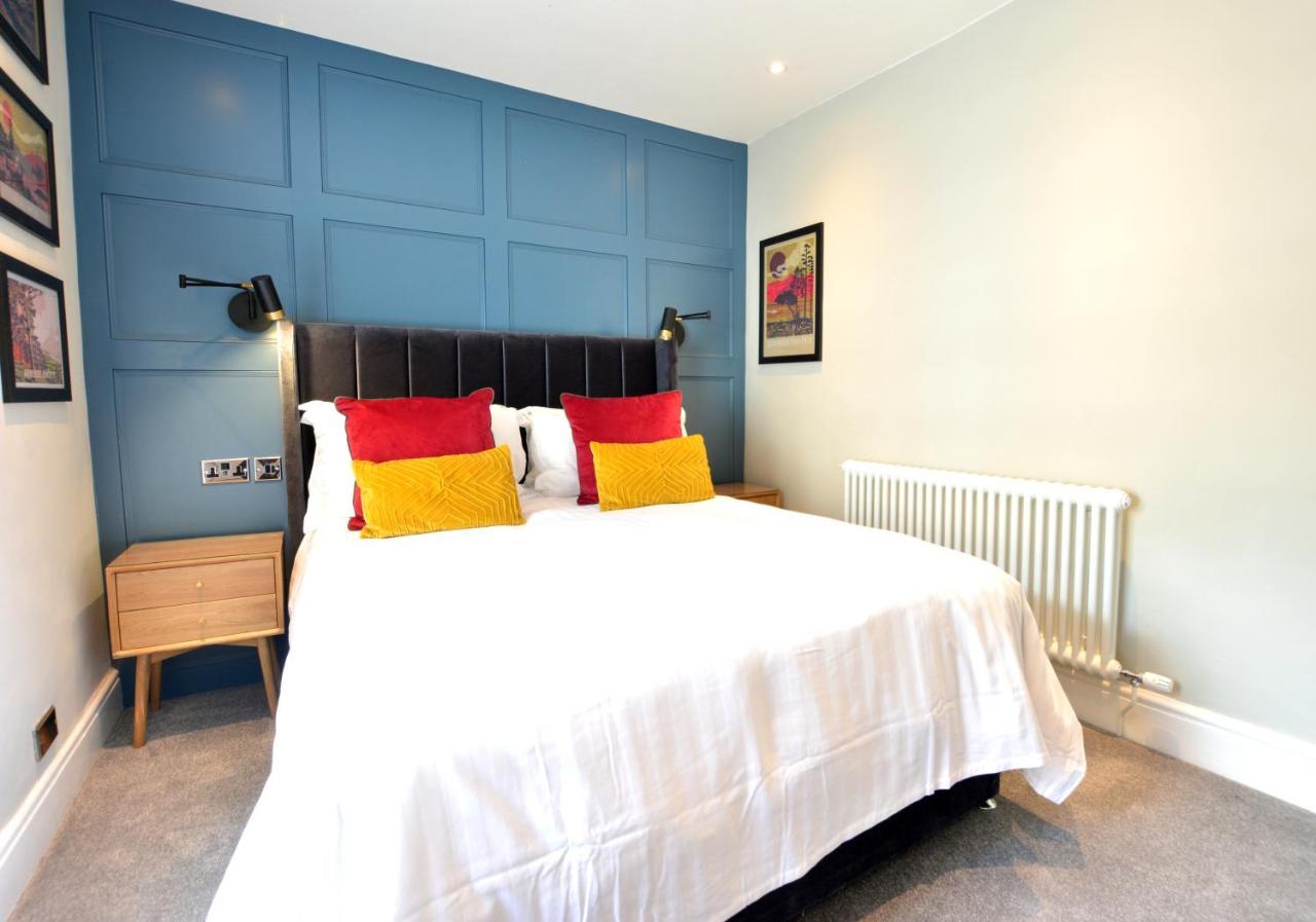 King Room with Mountain View