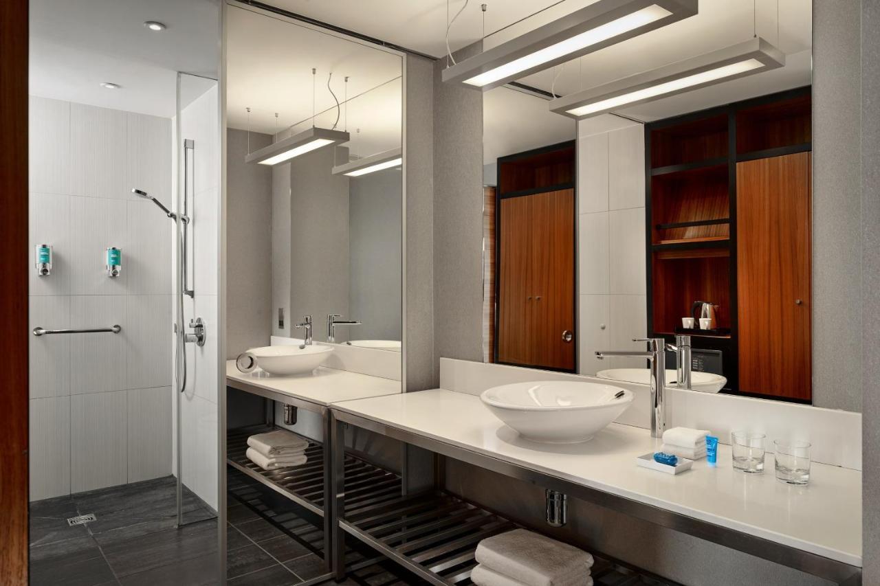 Aloft Room Guest room 1 King