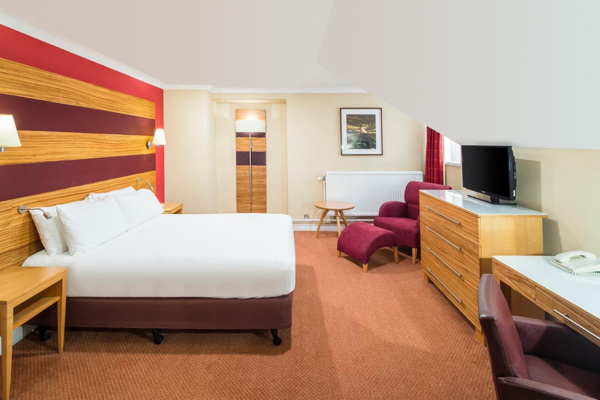 Premium Queen Room with View - Lounge Access