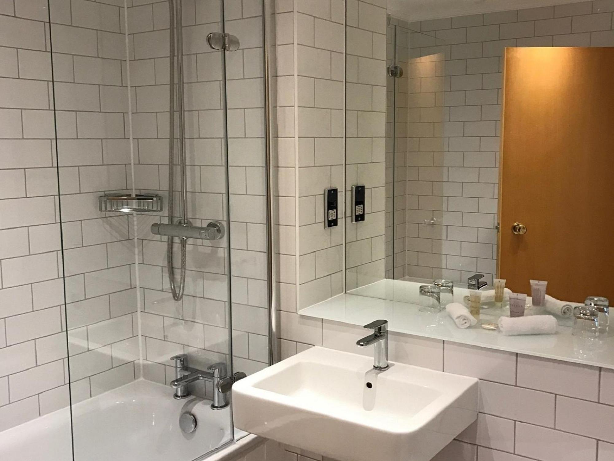 Deluxe Double Room,1437904405:JPEG