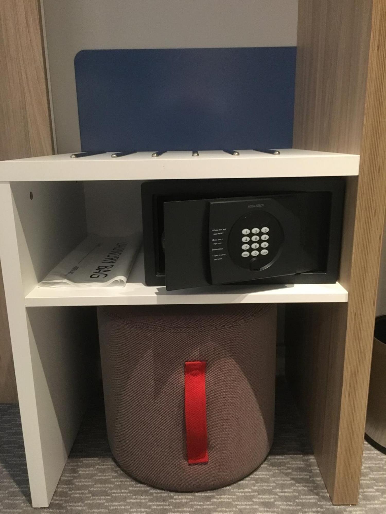 Standard Double Room with Sofa Bed and Free Hot Breakfast,1445549089:JPEG