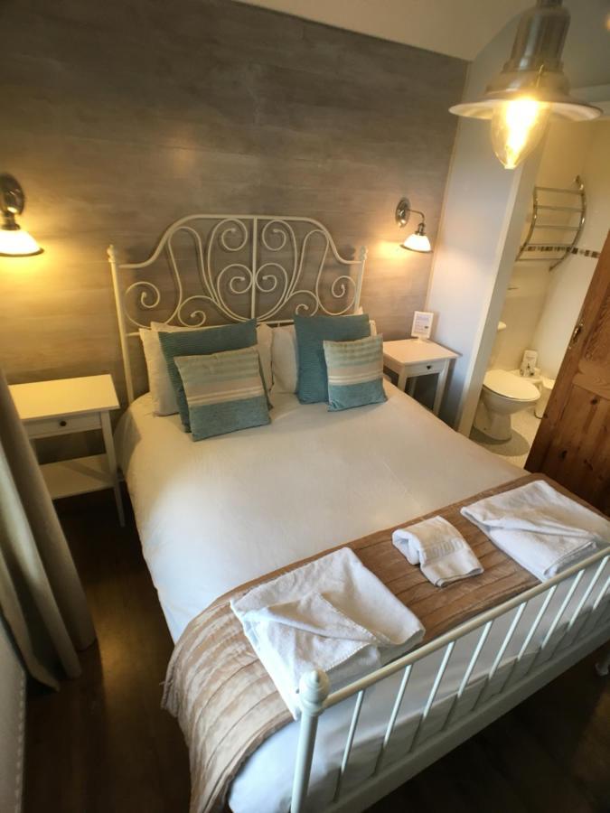 Habitación Doble con baño - Castillo Harlech
