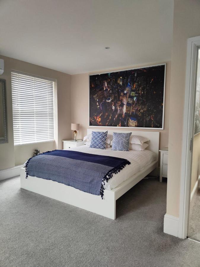 Superior King Suite
