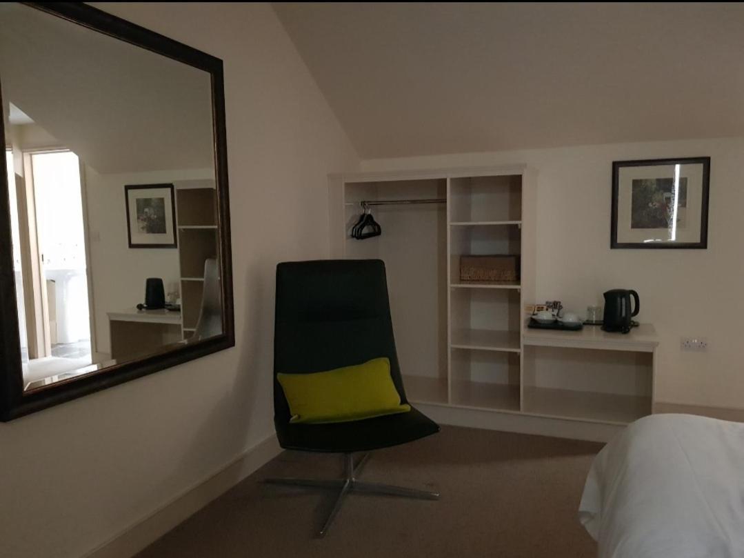 Superior Triple Room,1591545196:JPEG