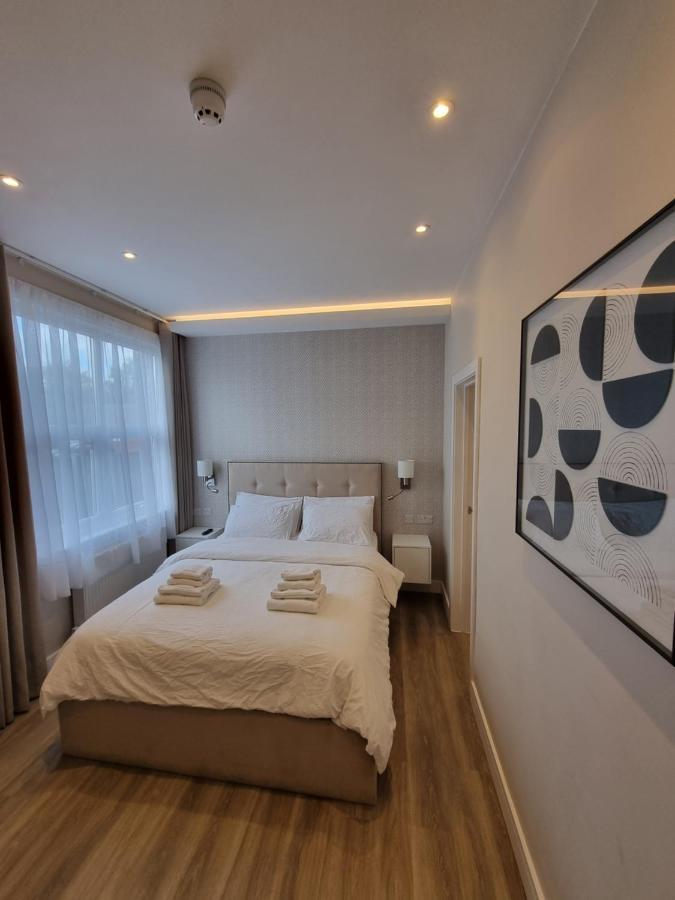 Deluxe King Room,1306108159:JPEG