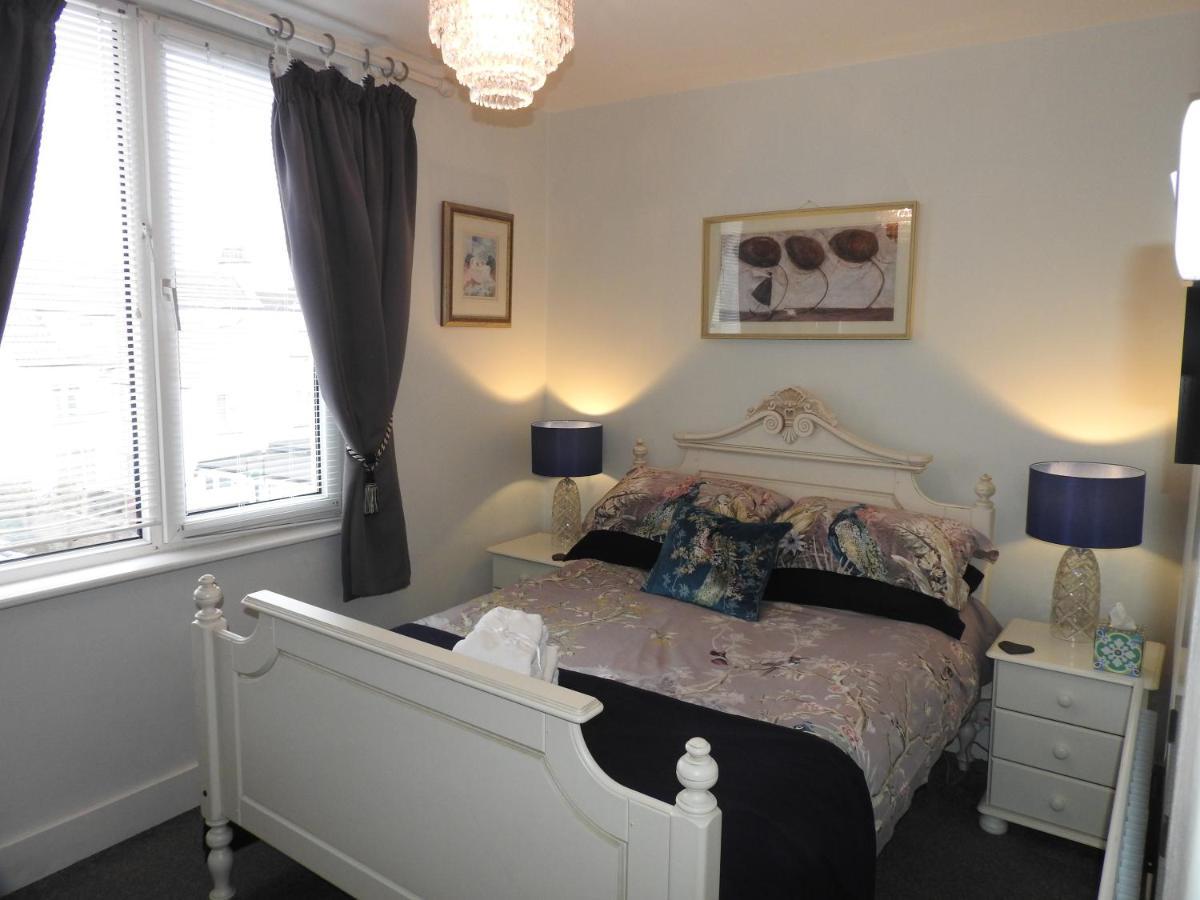 Deluxe Double Room with Shower,1338630626:JPEG