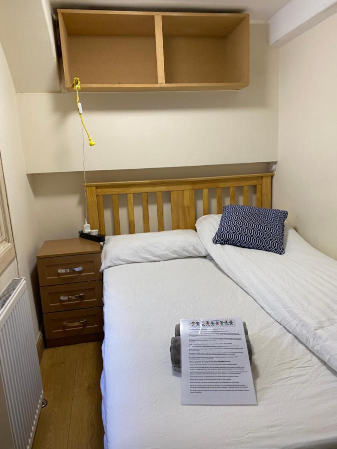 Habitación Doble Pequeña