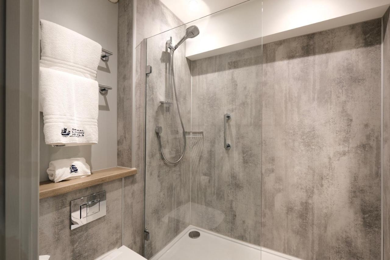 Quarto Duplo Standard Plus