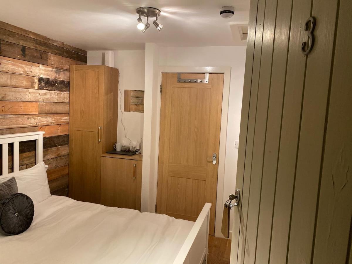 Double Room,1339009523:JPEG