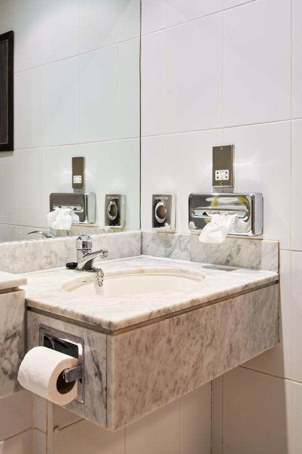 Chambre Deluxe Double ou Lits Jumeaux