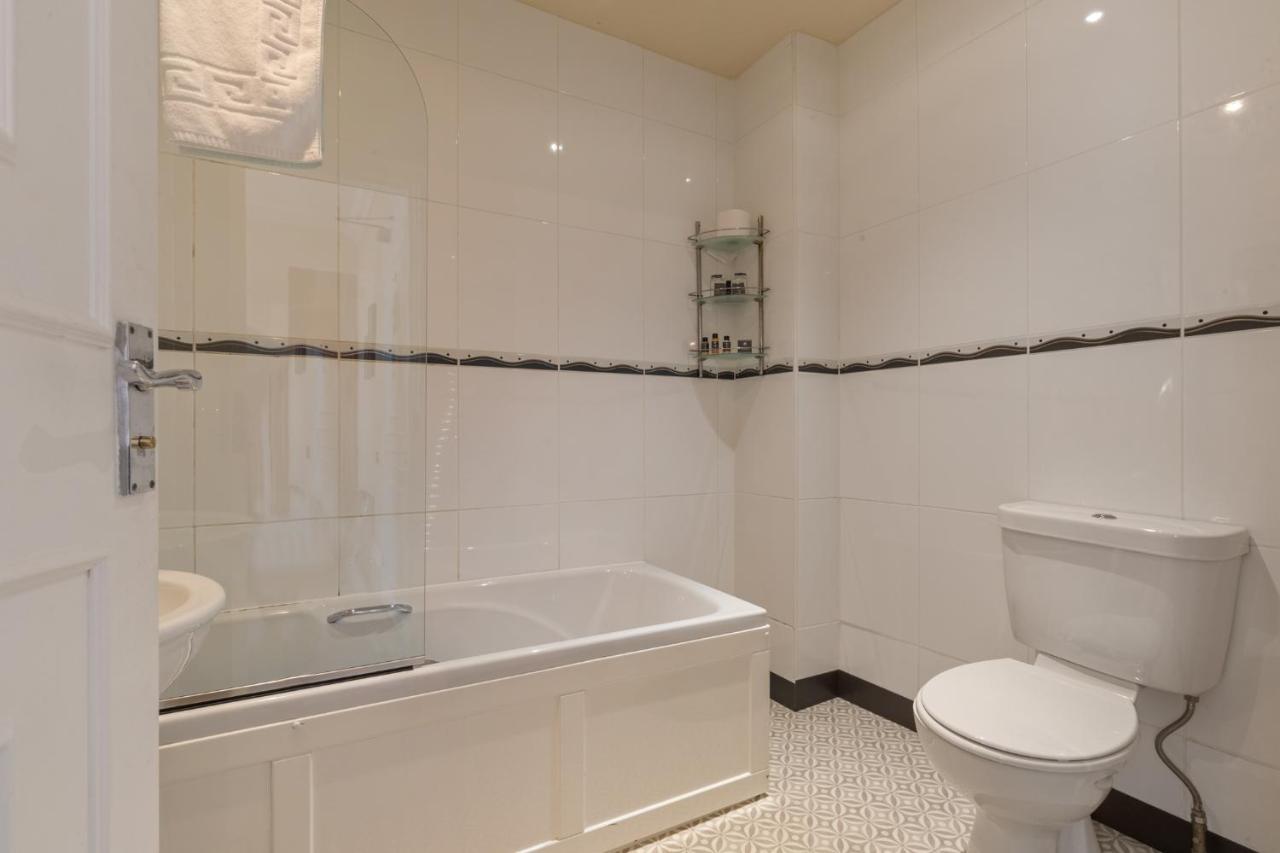 Superior Double Room,1346289296:JPEG