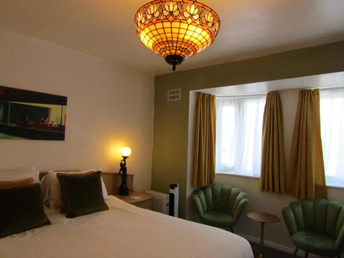 Deluxe King Room,1356933356:JPEG