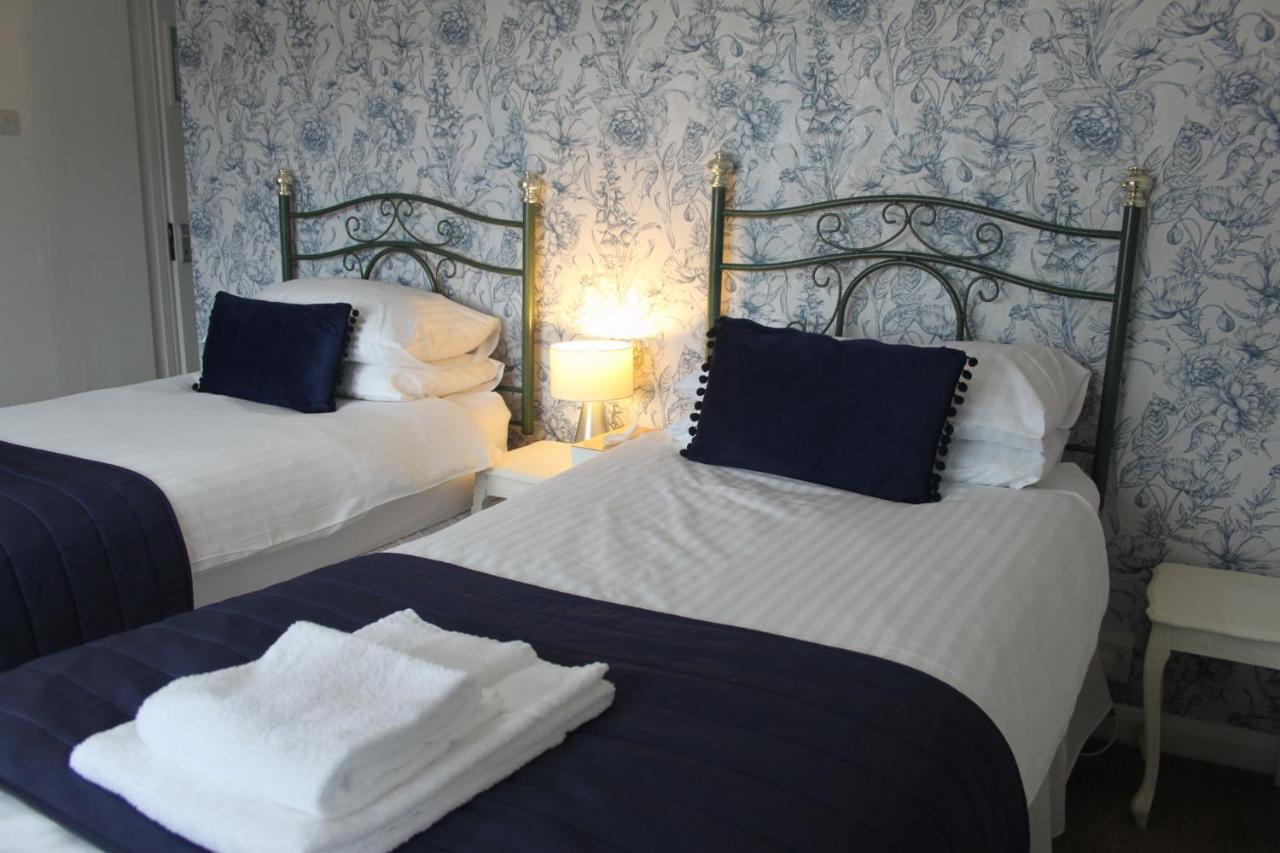 Twin Room with Bathroom,1365738713:JPEG