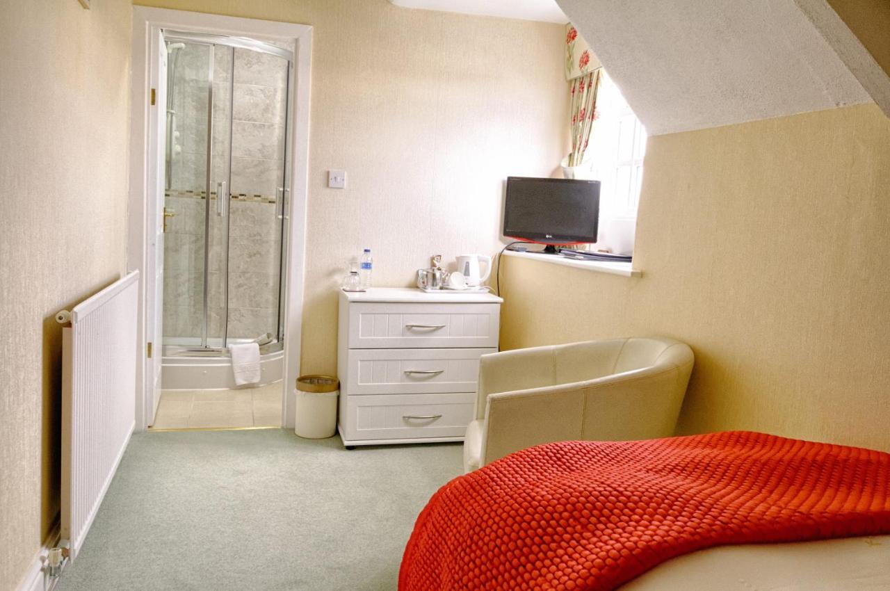 Deluxe Single Room,1369078322:JPEG
