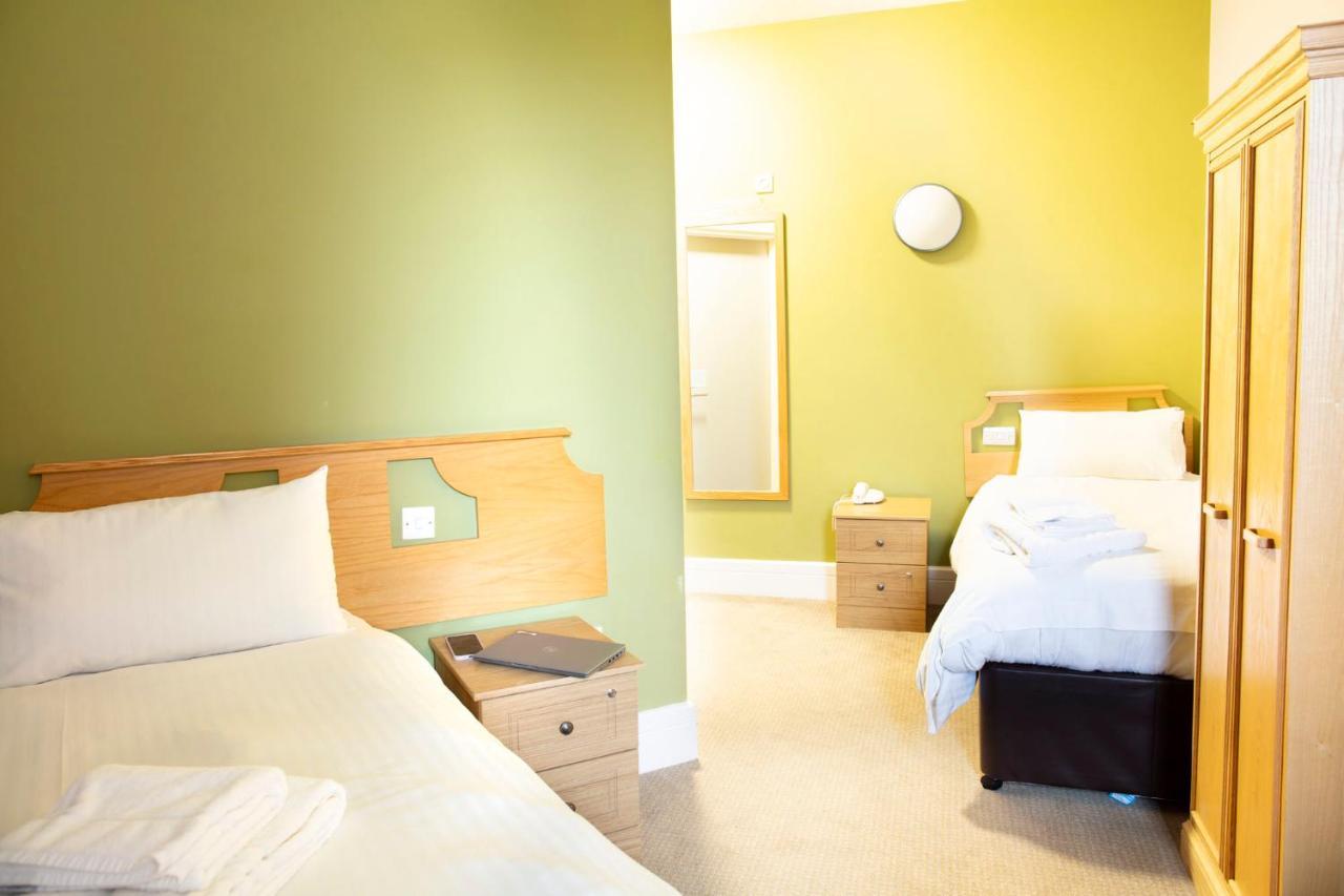Standard Twin Room,1370515730:JPEG
