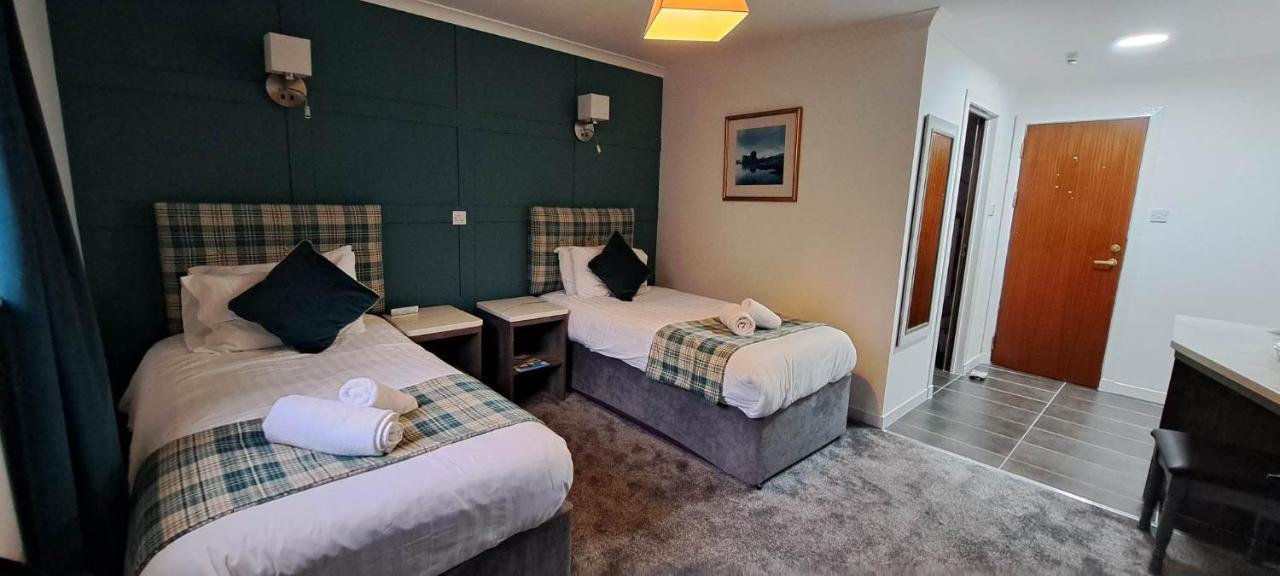 Twin Room,1611124688:JPEG