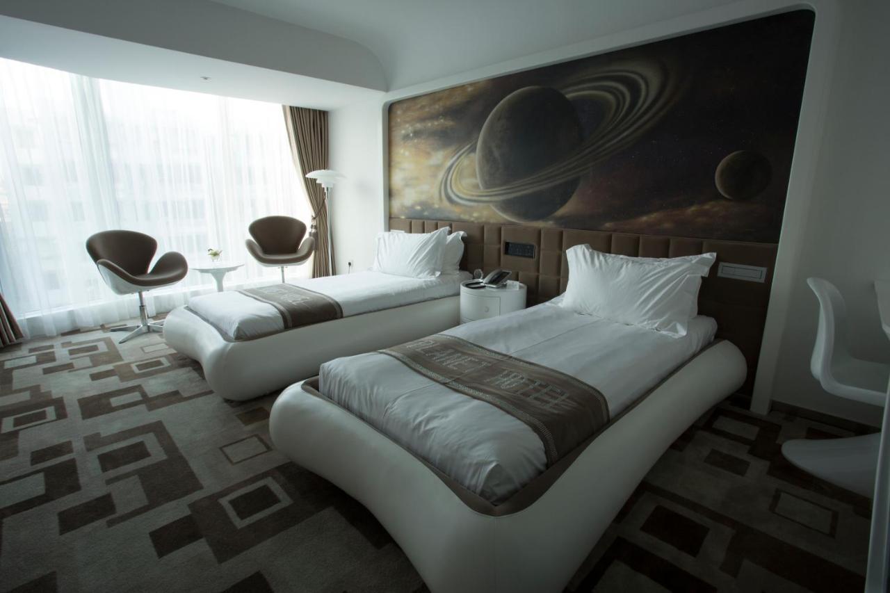 Deluxe Triple Room with Sea View