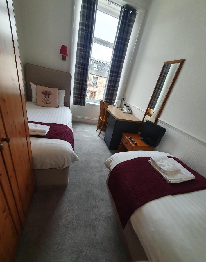 Chambre Lits Jumeaux avec Salle de Bains Privative Séparée