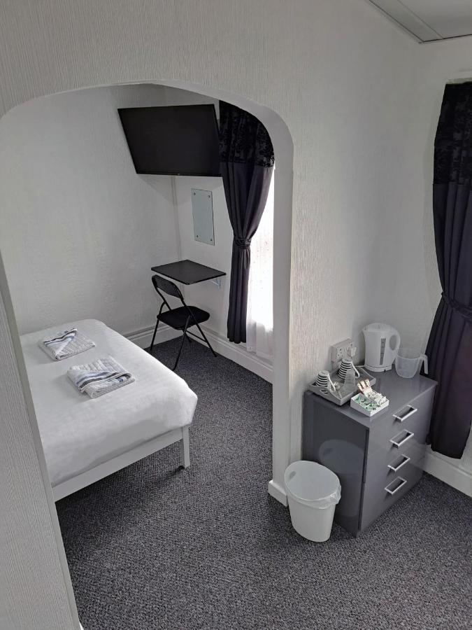 Double Room,817918694:JPEG