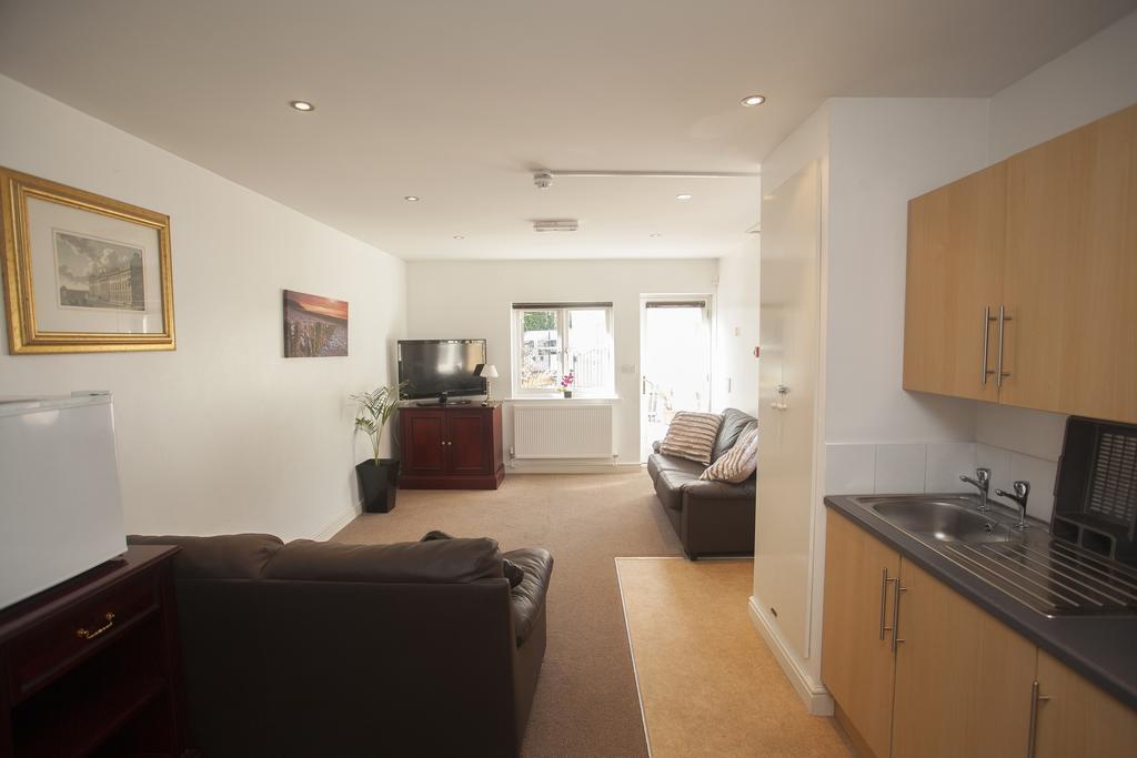One-Bedroom Apartment,306641504:JPEG