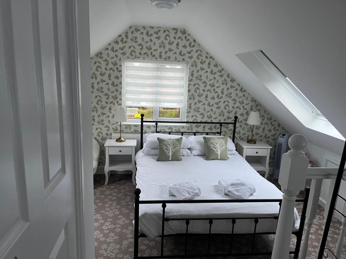 Triple Room,815276303:JPEG