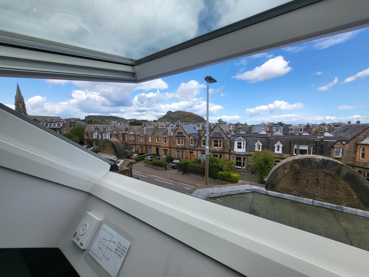 Deluxe Double Room,1416053538:JPEG