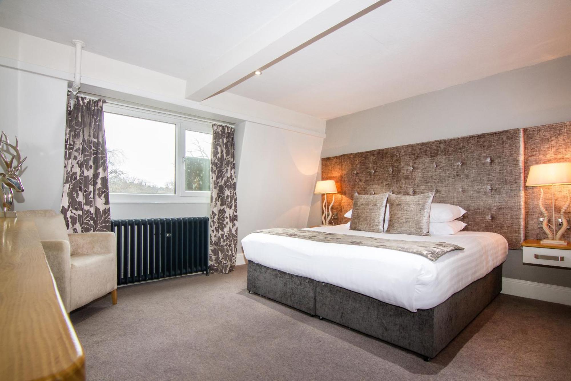 Junior Suite,1432968343:JPEG