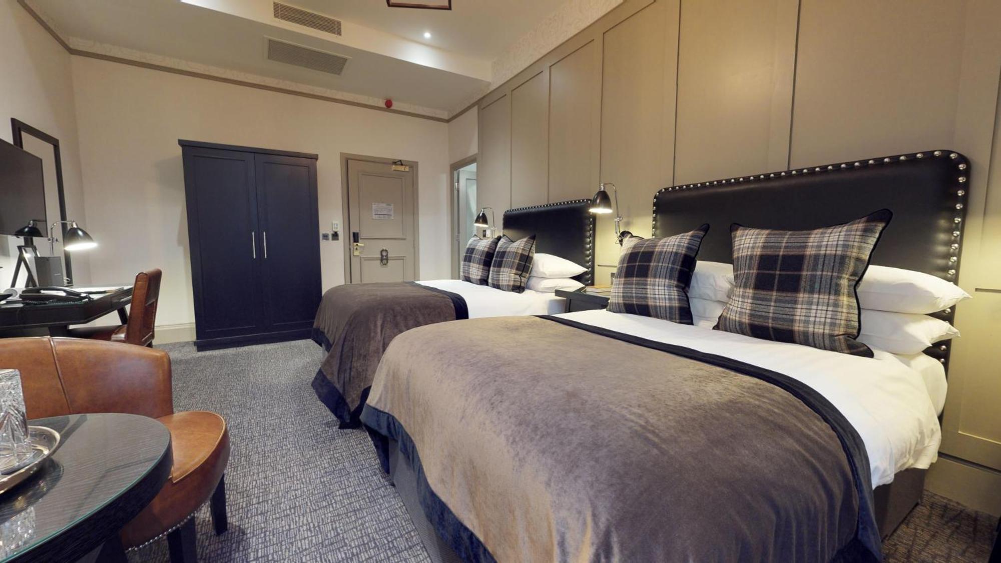 Superior Deluxe Double or Twin Room