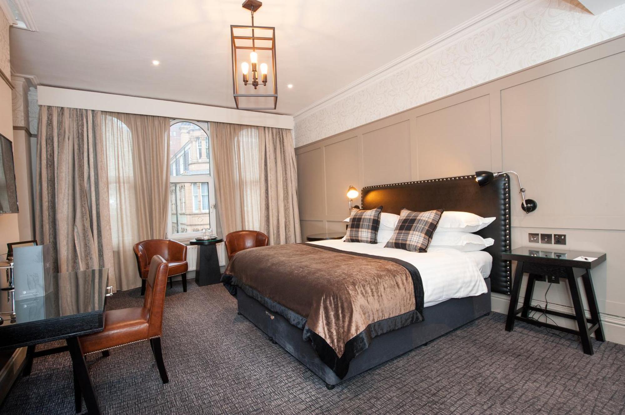 Superior Deluxe Double or Twin Room