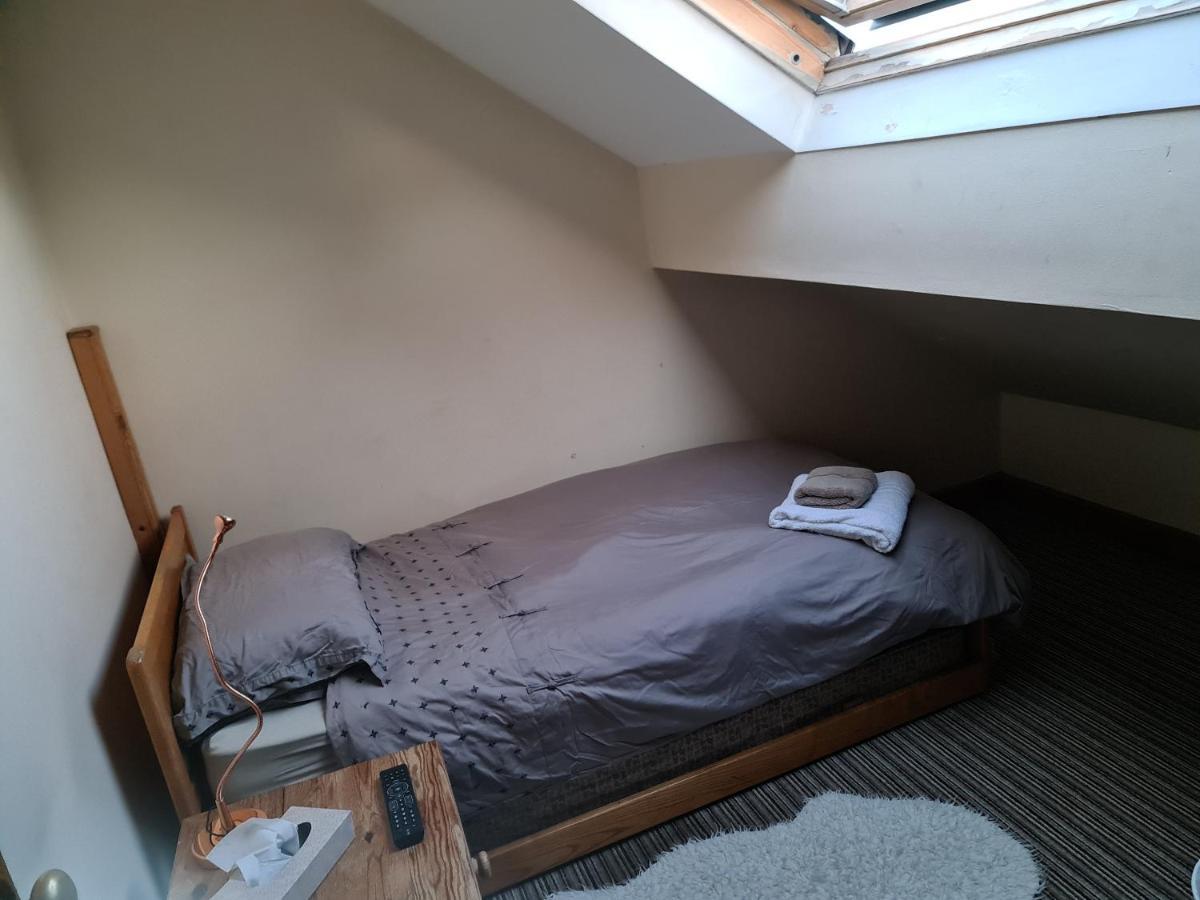 Budget Single Room