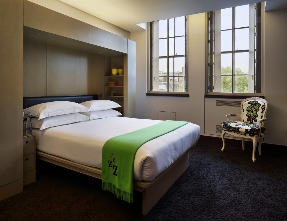 Deluxe Queen,1215376672:JPEG