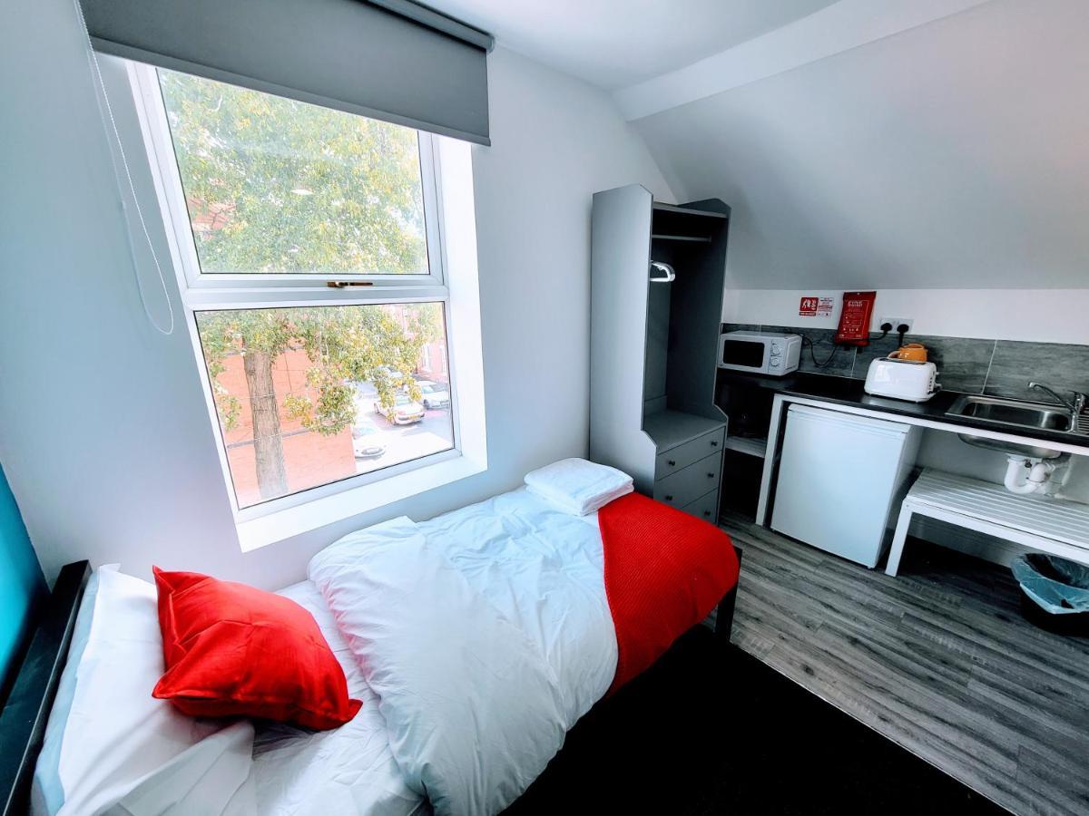 Habitación Individual con baño privado