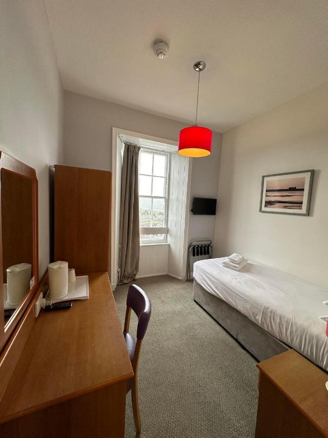 Single Room,1498965175:JPEG
