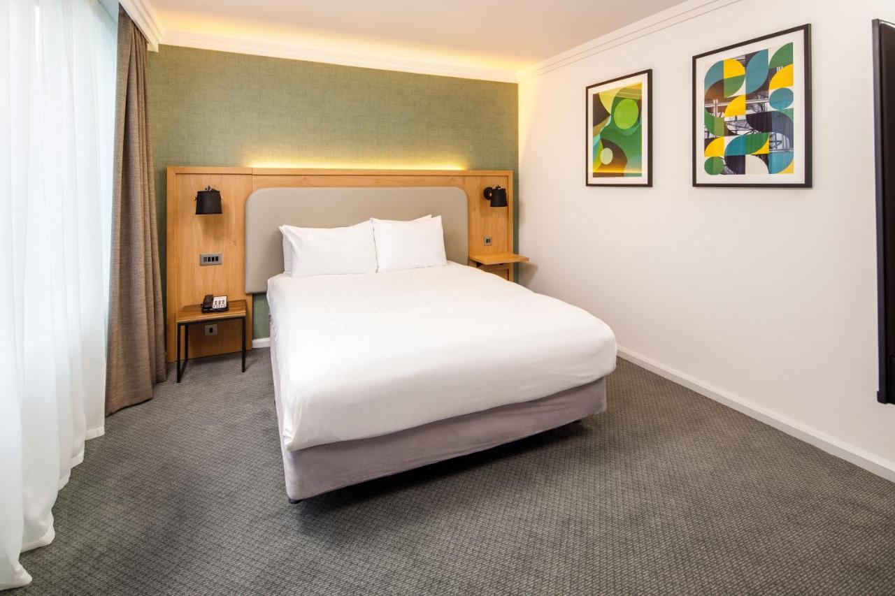 Chambre Lit King-Size Premium avec Canapé-Lit