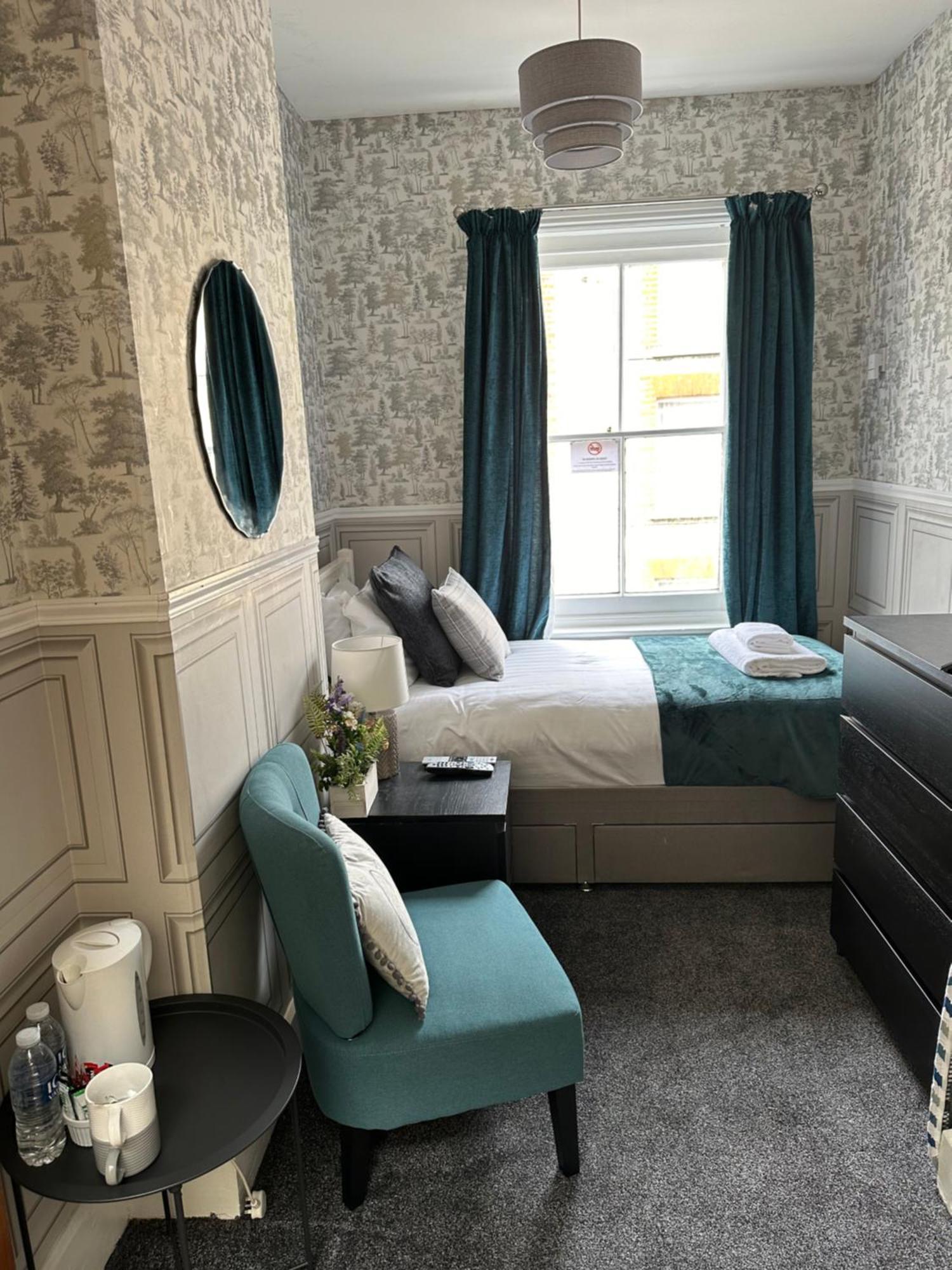 Single Room,1499063491:JPEG