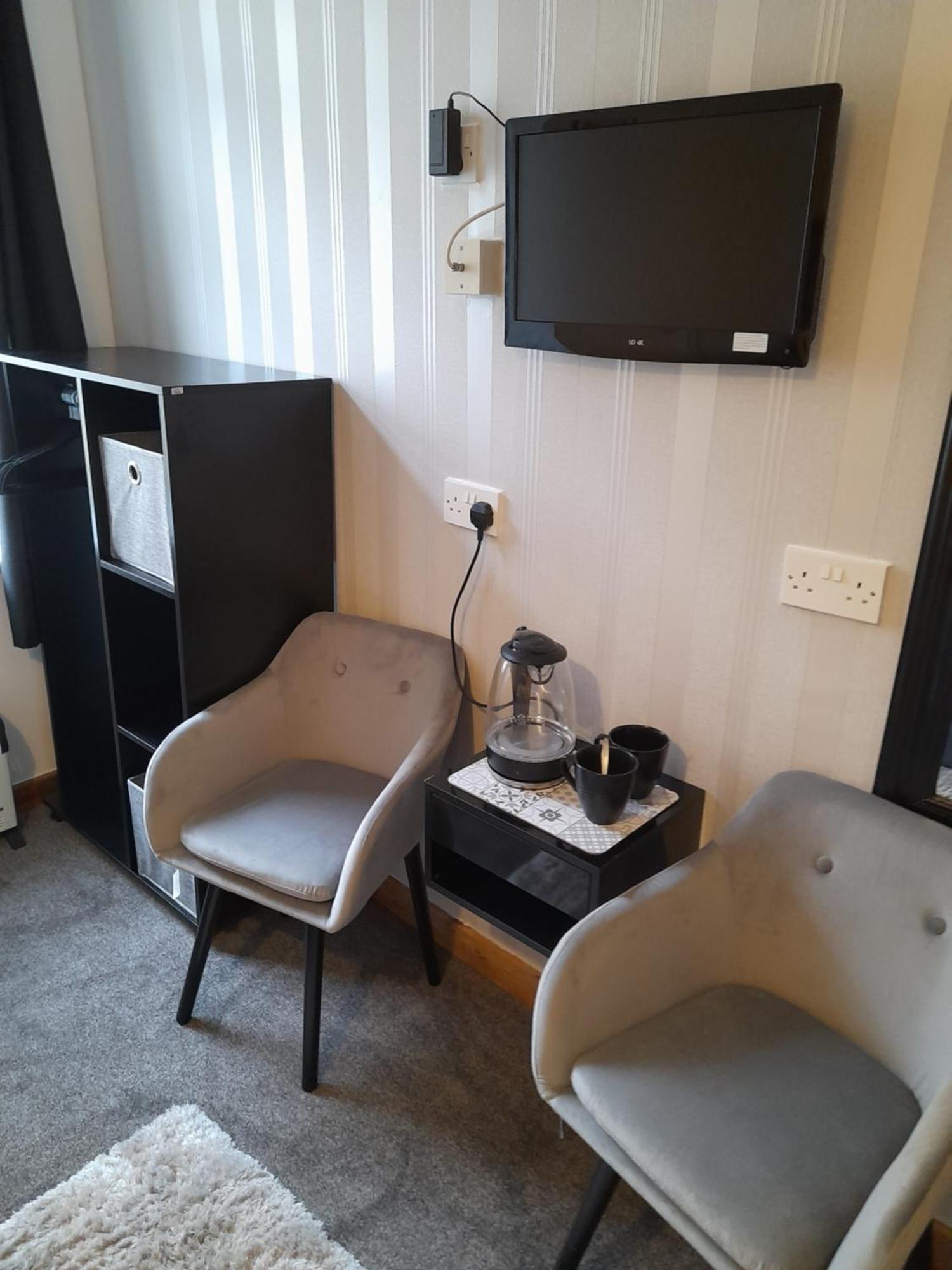 Double Room,1499853400:JPEG