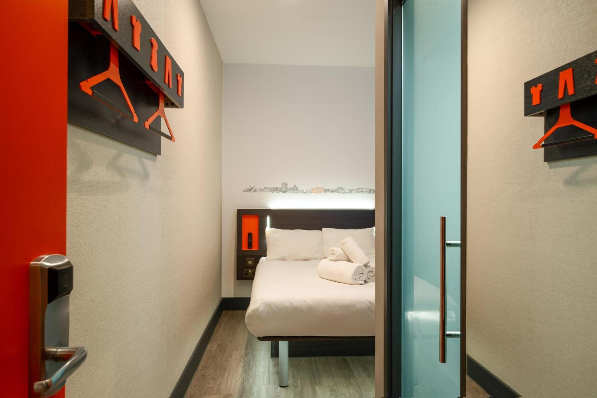 Double Room without Window,1505998081:JPEG