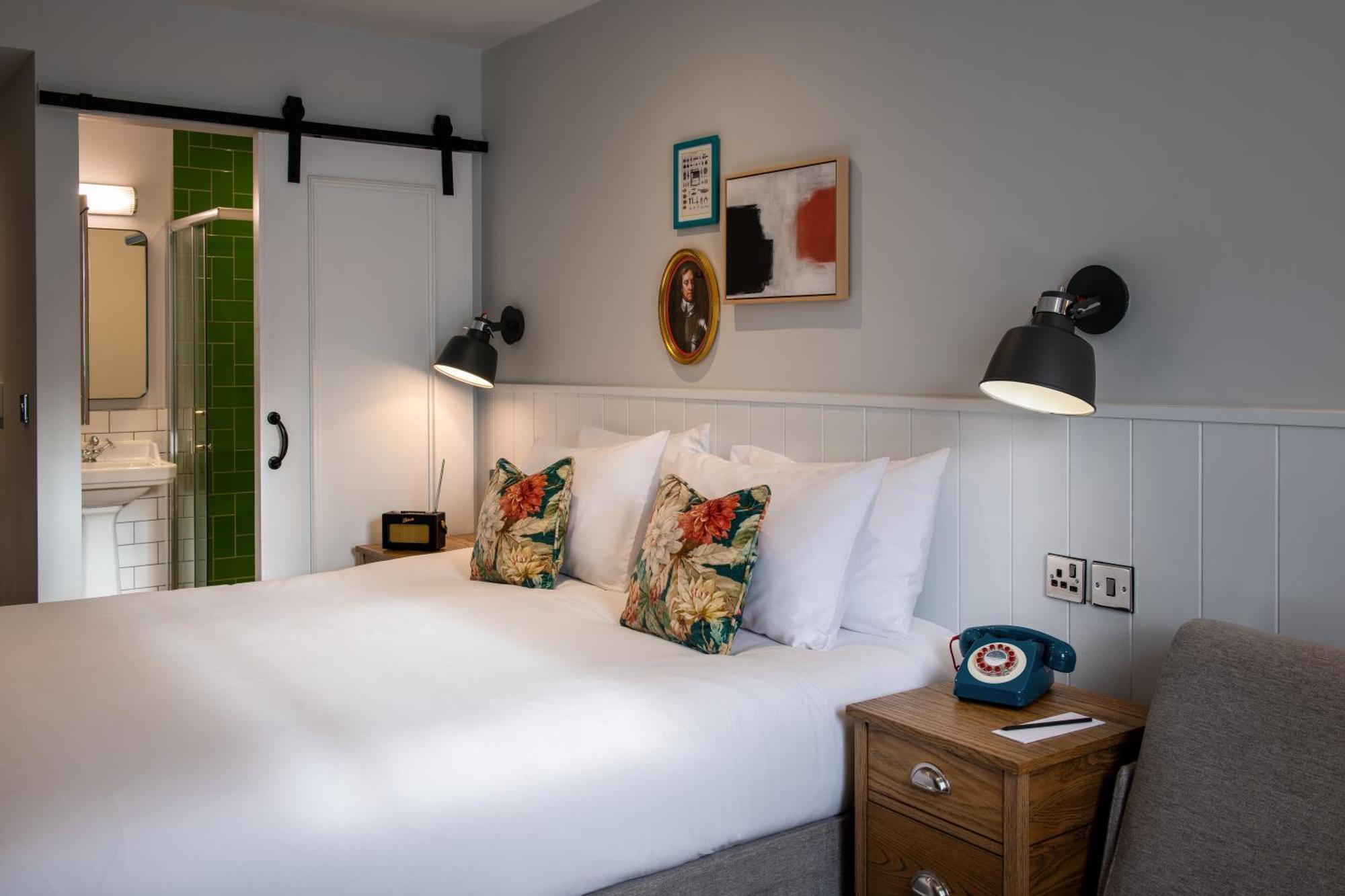 Comfy Double or Twin Room,1587493291:JPEG