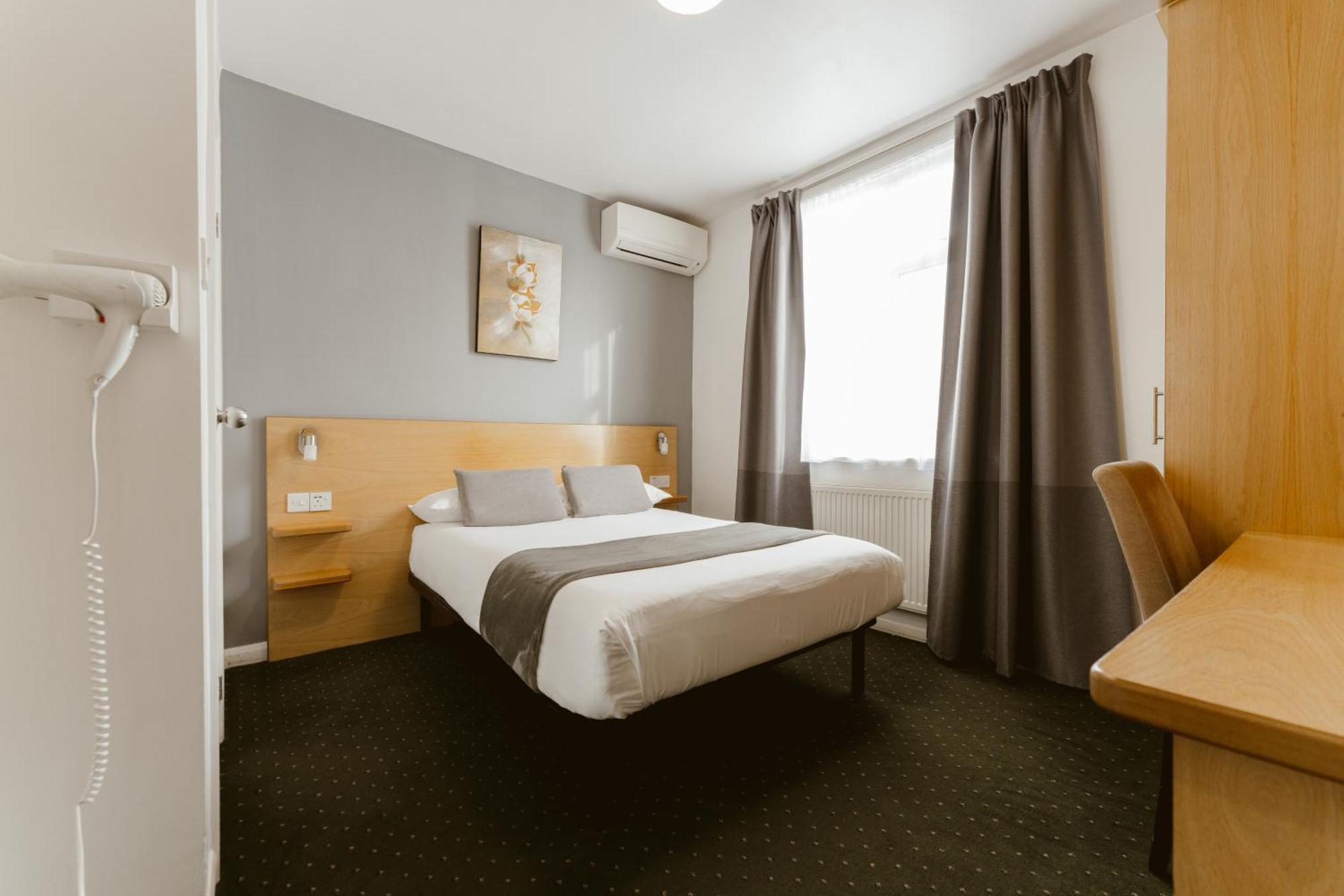 Double Room,1516352635:JPEG