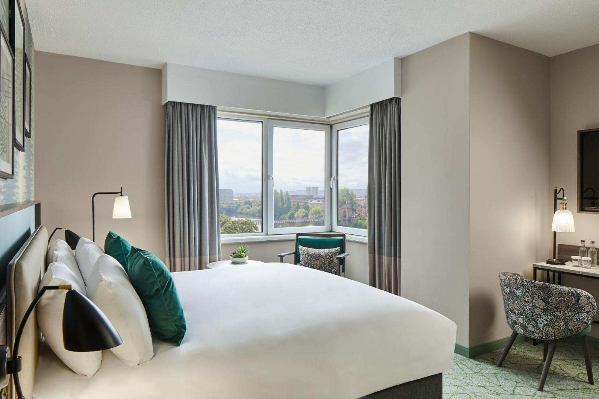 Superior King Room,1516349653:JPEG