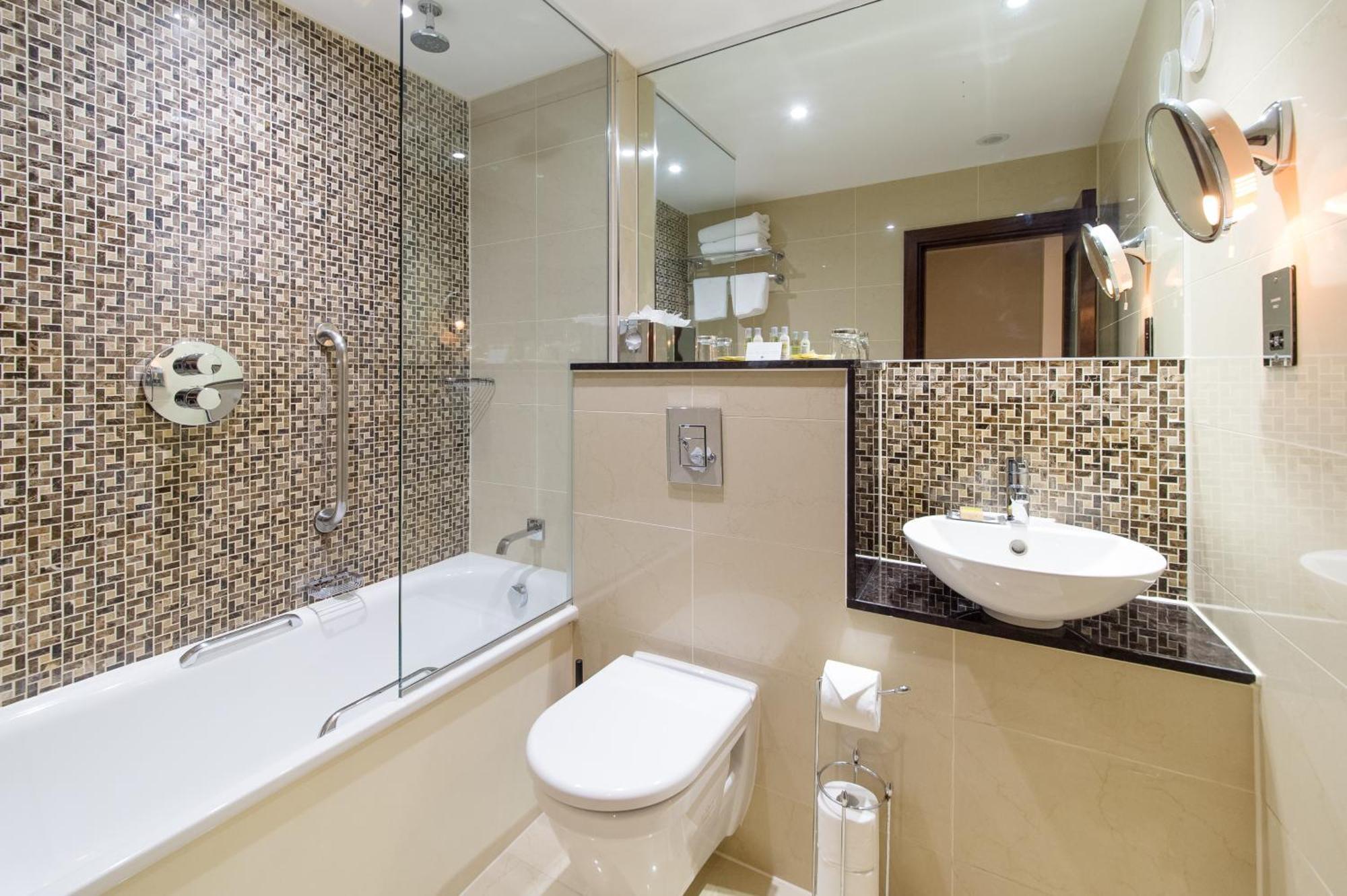 Quarto com 2 Camas de Solteiro