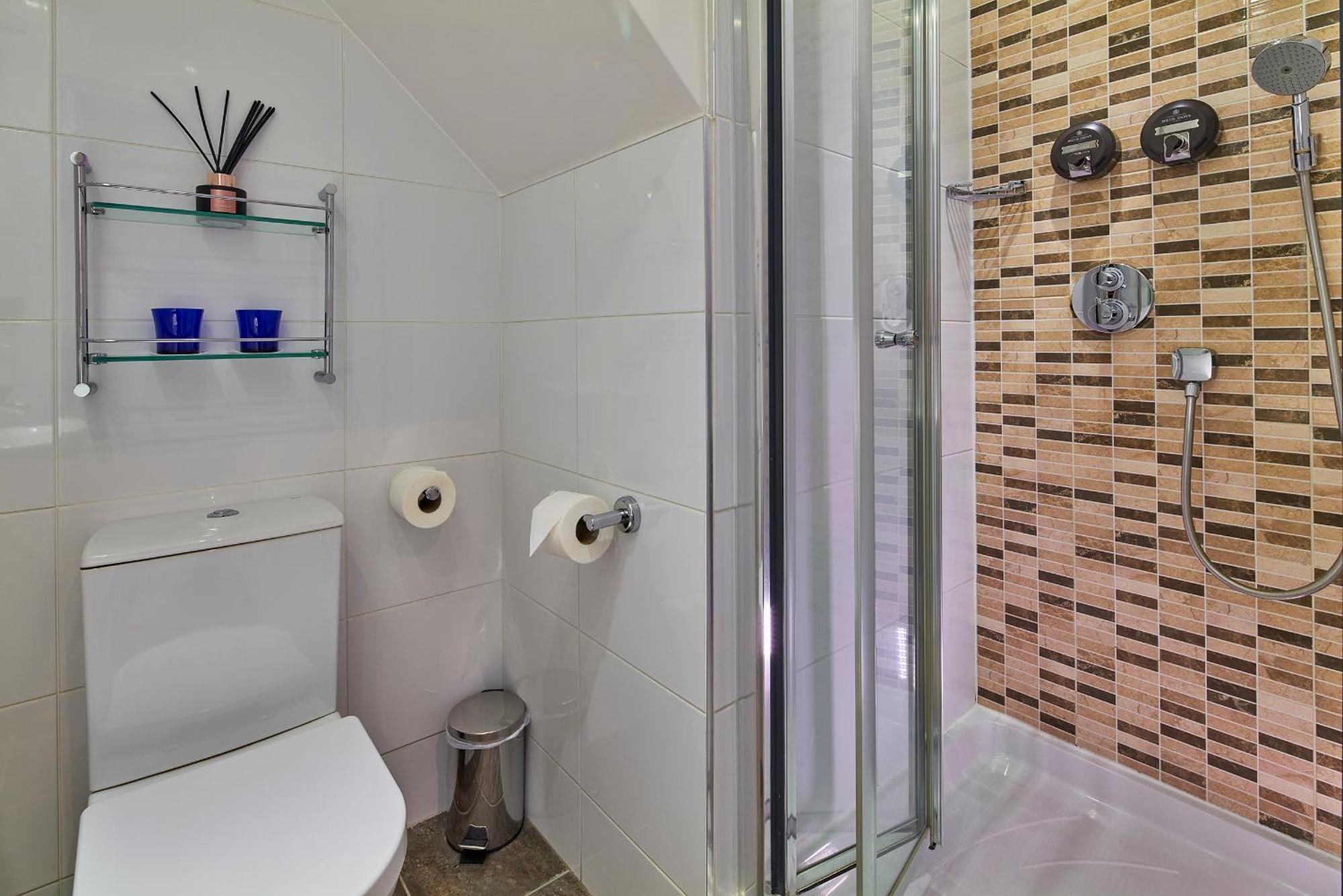 Double- The Wildcard Rate,1516375726:JPEG